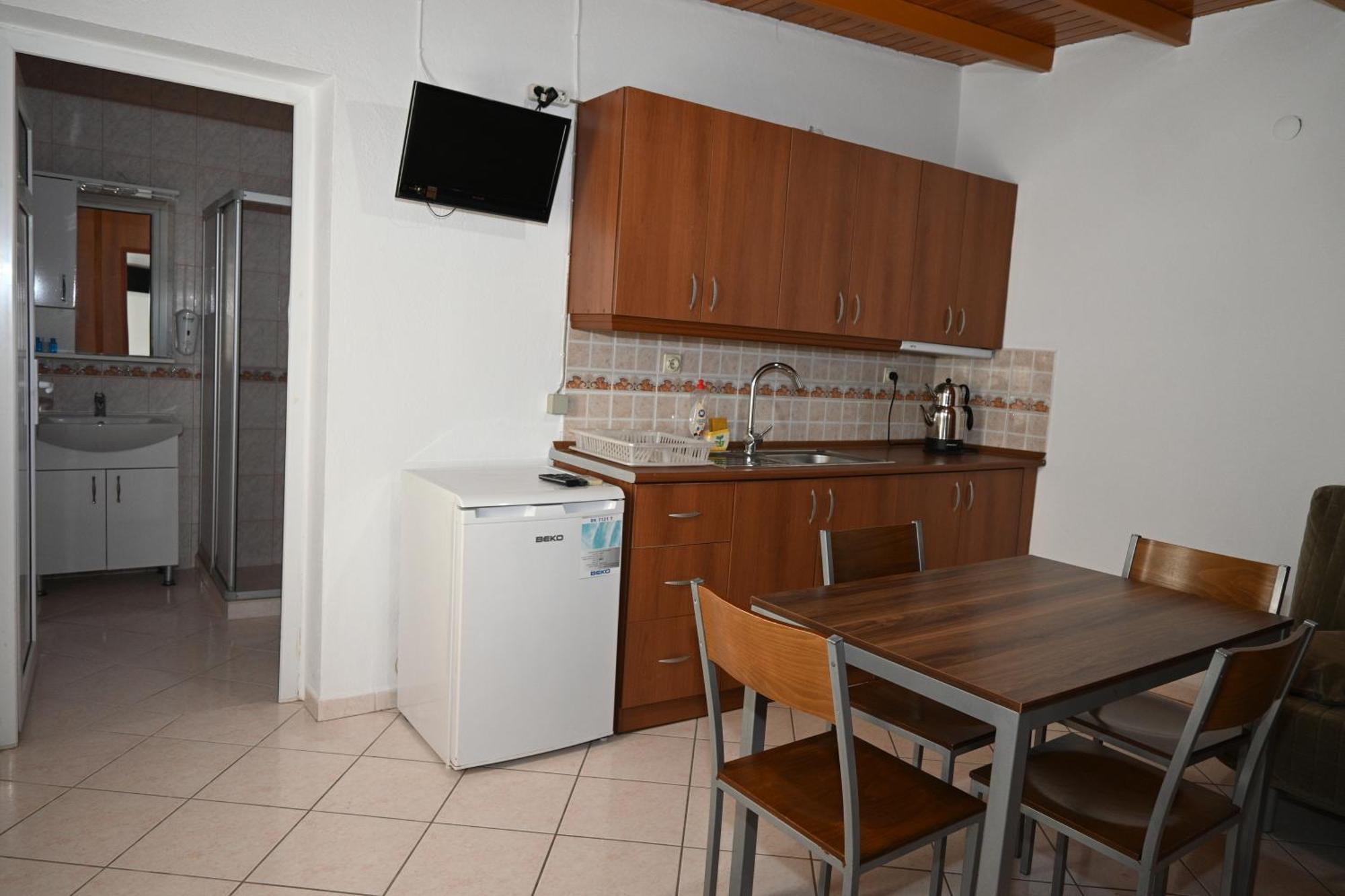 Melis Pansiyon Bodrum Exterior photo