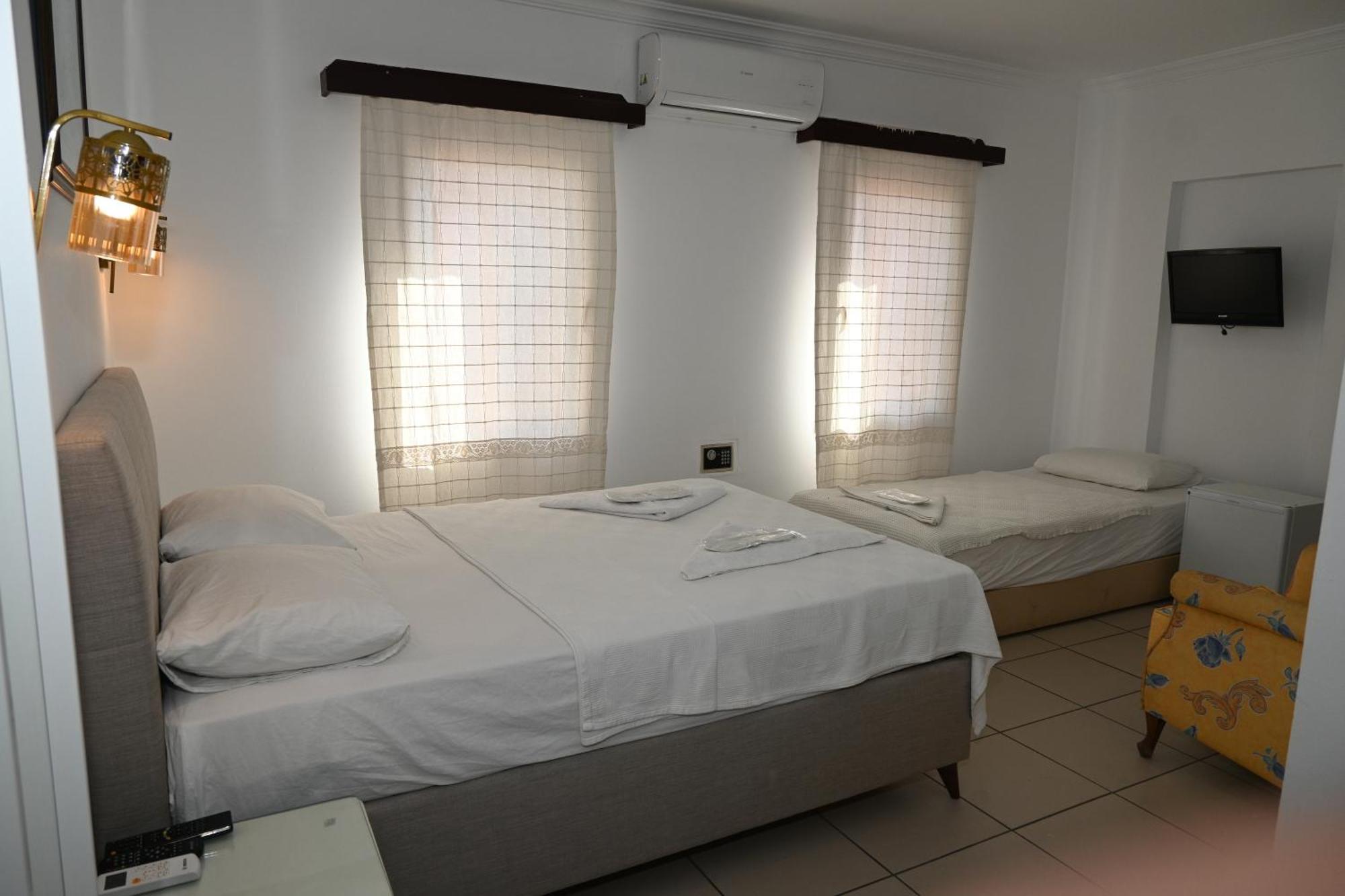 Melis Pansiyon Bodrum Exterior photo
