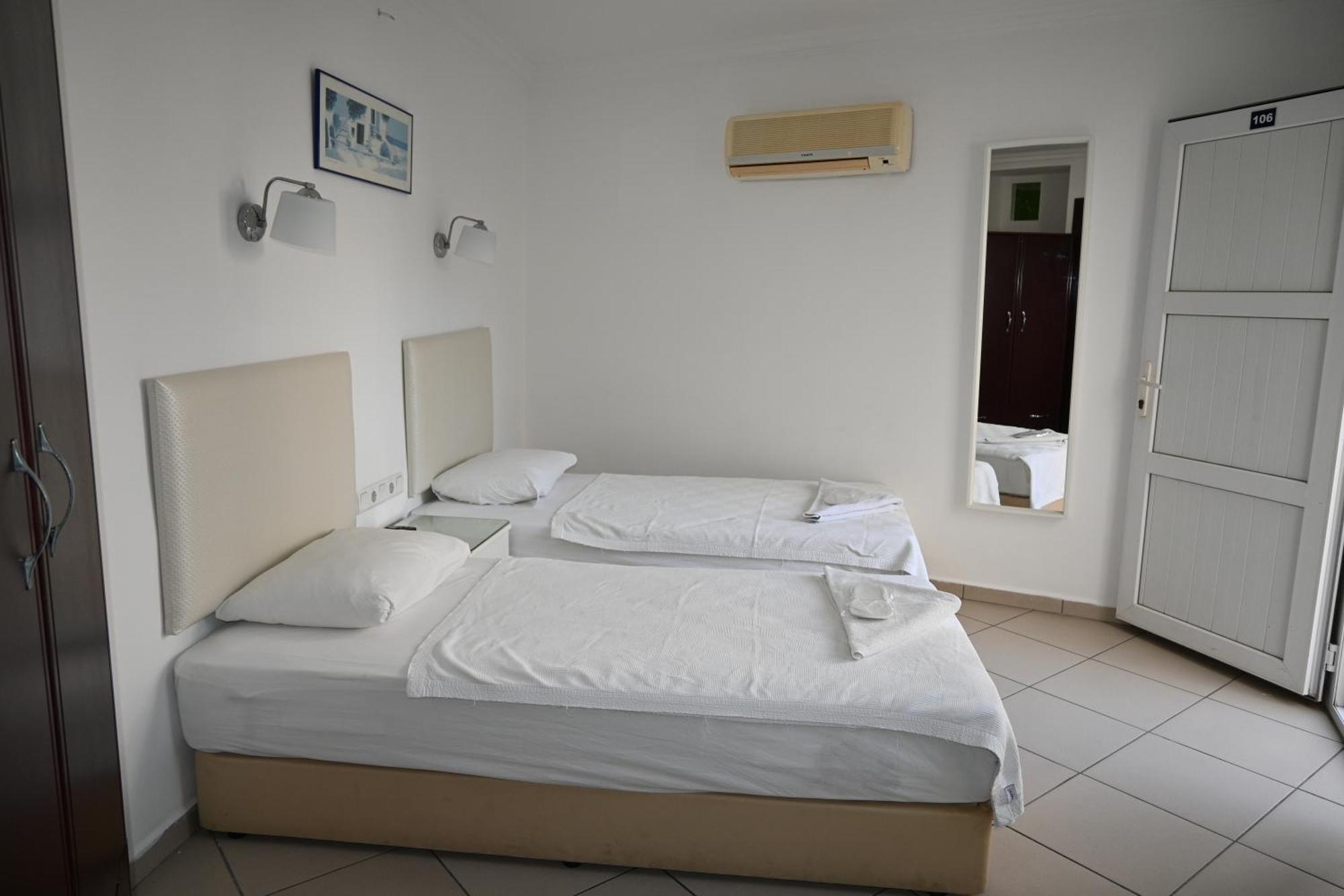 Melis Pansiyon Bodrum Exterior photo