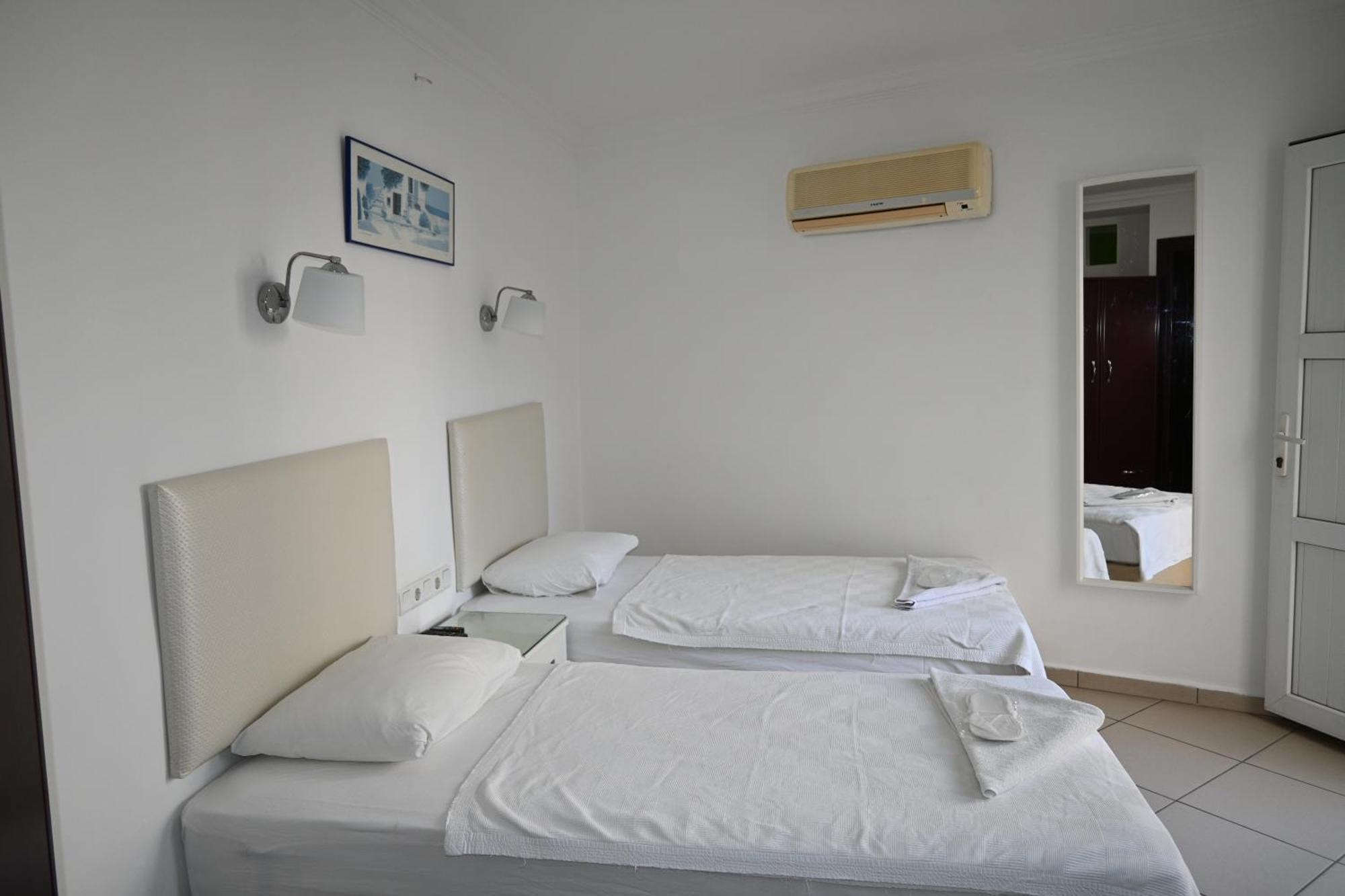 Melis Pansiyon Bodrum Exterior photo