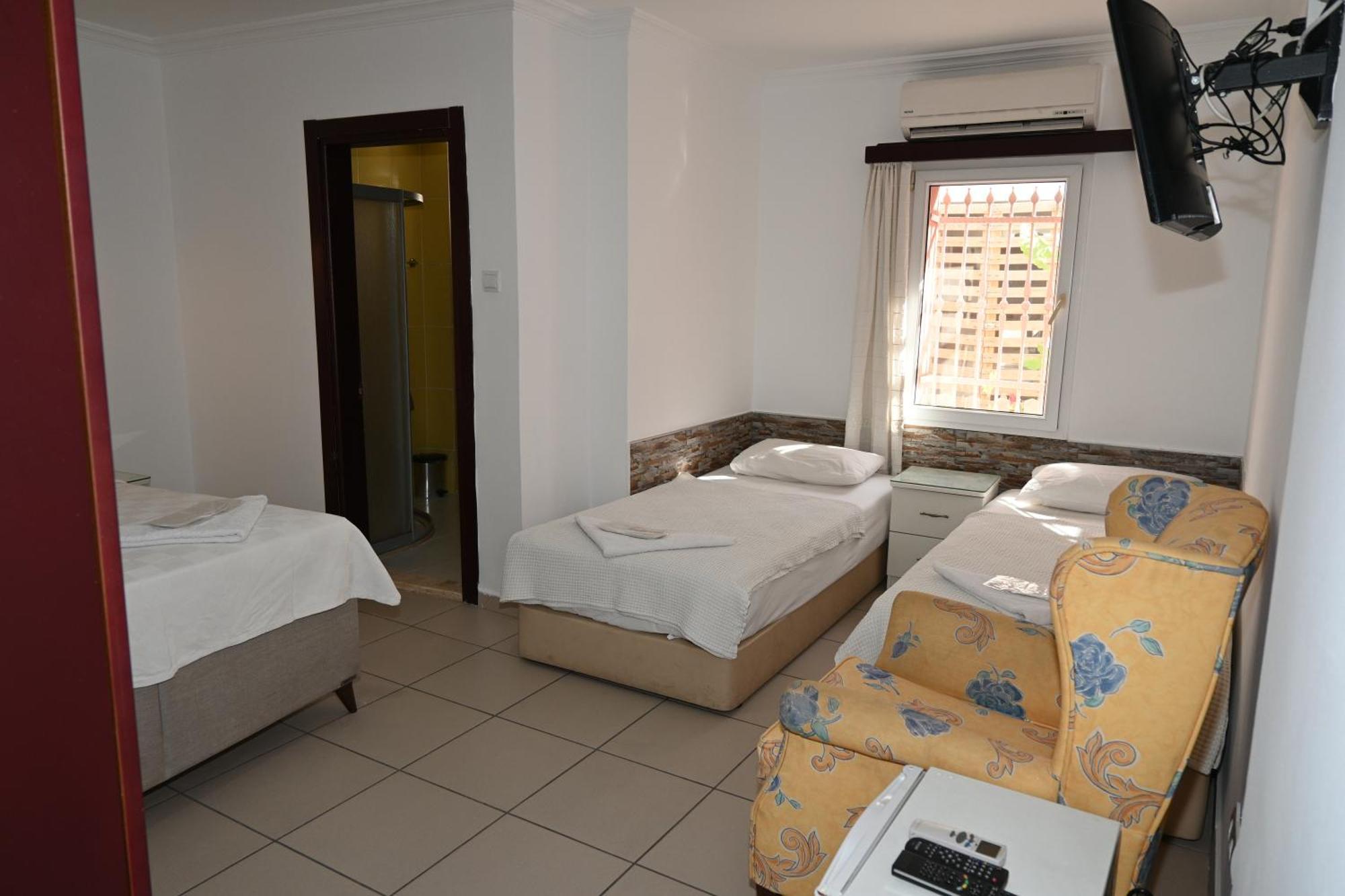 Melis Pansiyon Bodrum Exterior photo